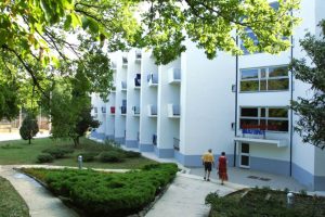 Hrvatska, otok Krk, Omišalj, Depadansa Primorka & Marina