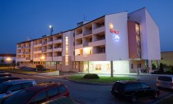 Hrvatska, Sveti Filip i Jakov, Hotel Alba