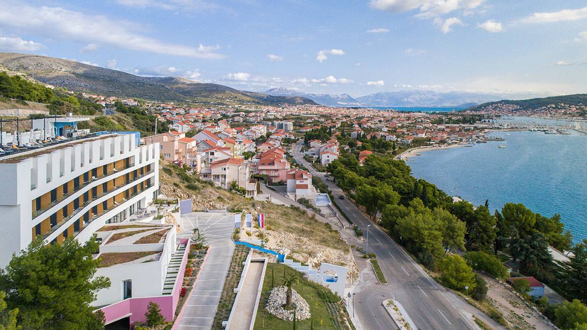 Hrvatska, Seget Donji, Hotel Ola