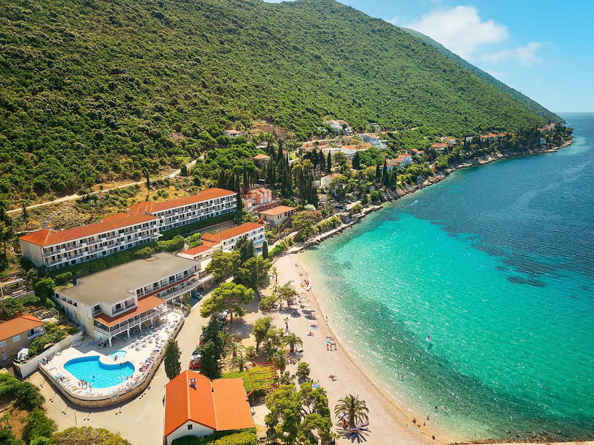 Hrvatska, Poluotok Pelješac, Trpanj, Hotel Faraon