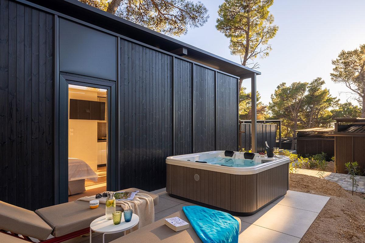 Hrvatska, Baško Polje, Kamp PinAdria Adriatic Coast (ex. Baško Polje)