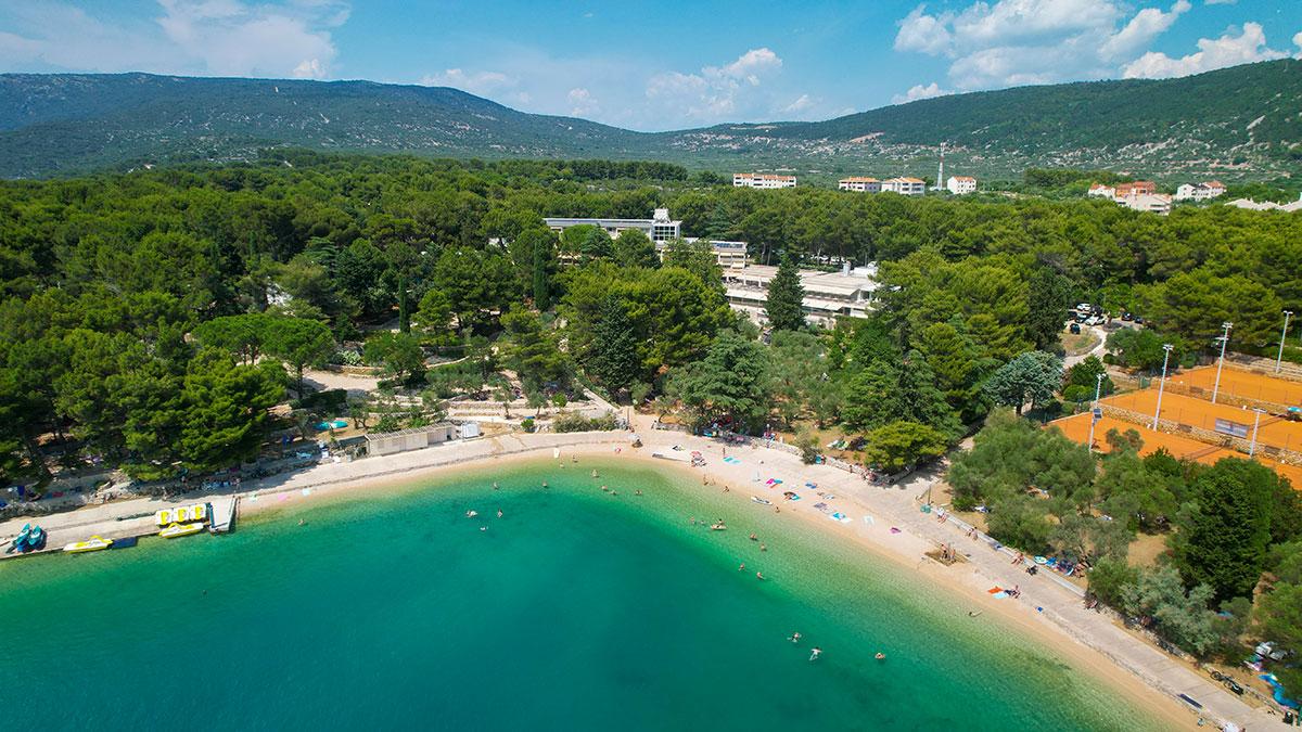Hrvatska, Cres, Hotel i depandansa Kimen